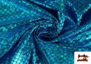 Venta online de Tela de Lycra Imitación Escamas de Pez y de Sirena Holográficas color Azul turquesa