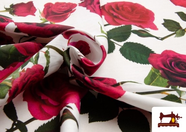 Comprar online Tela Estampada de Algodón para Vestidos de Sevillana con Rosas color Blanco