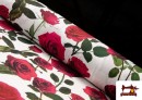 Venta online de Tela Estampada de Algodón para Vestidos de Sevillana con Rosas color Blanco