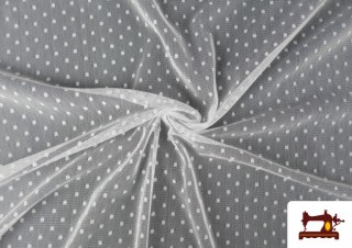 Comprar online Tela de Tul Plumeti Con Topitos