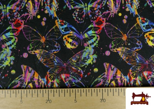 Comprar online Tela de Punto de Camiseta Mariposas Multicolor