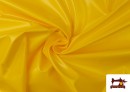 Venta online de Tela de Charol de Colores - Pieza 25 Metros color Amarillo