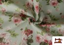 Comprar online Tela de Loneta Antimanchas Floral al Estilo Romántico