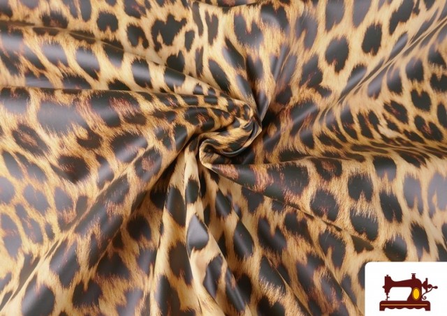 Comprar online Tela Impermeable de Chubaquero Leopardo Rain Coat