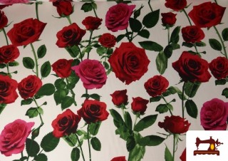 Venta online de Tela Estampada para Vestidos de Sevillana con Rosas