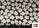 Comprar online Tela Crep Saten Estampada Flores Detalles Rojos
