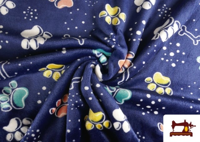 Venta online de Tela de Coralina Polar Suave Al Tacto Estampado Huellas