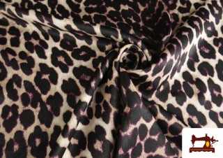 Venta online de Tela Crep Satén Estampado Leopardo Tono Morado