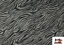 Venta online de Tela de Viscosa Estampado Cebra Animal Print color Gris