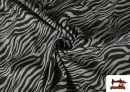 Tela de Viscosa Estampado Cebra Animal Print color Gris