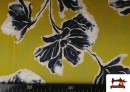 Comprar online Tela Crep Satén Estampado Floral color Verde