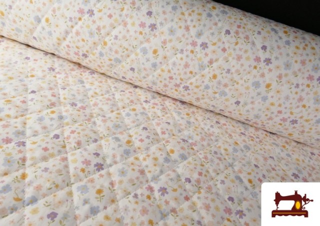 Comprar Tela Acolchada de Algodón con Doble Cara Estampado Floral color Lila