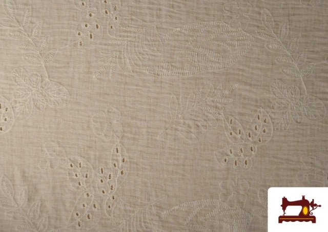 Comprar online Tela de Lino Bordada Calada Beige